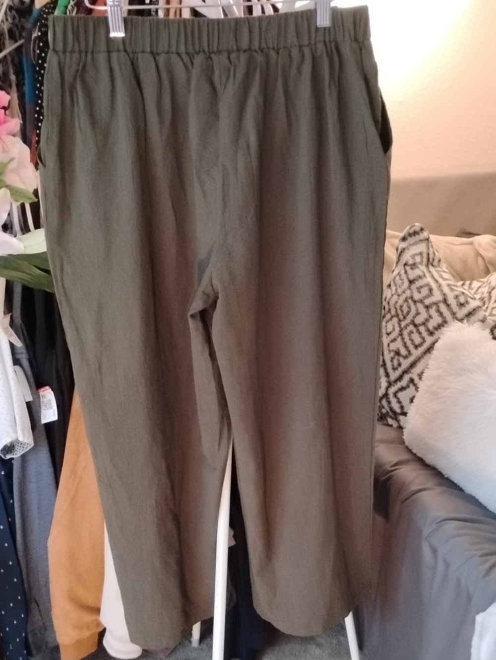 100% Cotton Linen-look Wide-Leg Boho Style Pants — Olive (XL) - Picture 7 of 10